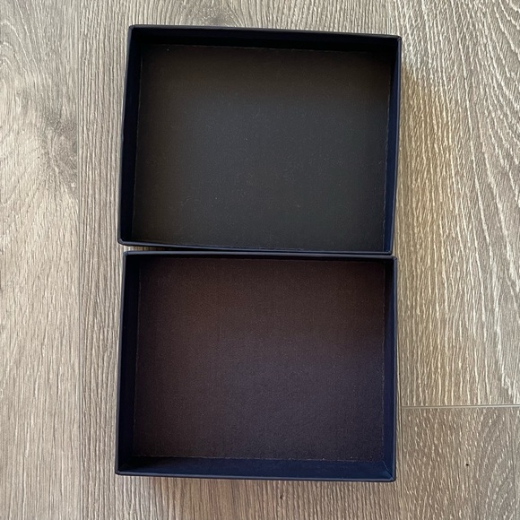 Prada Box (BB28) - Picture 5 of 7